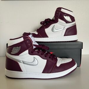 Air Jordan 1 Retro High OG Bordeaux, Used (Size US Men’s 10.0)